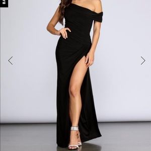 Winsdor Kaliegh Off shoulder Dress LARGE